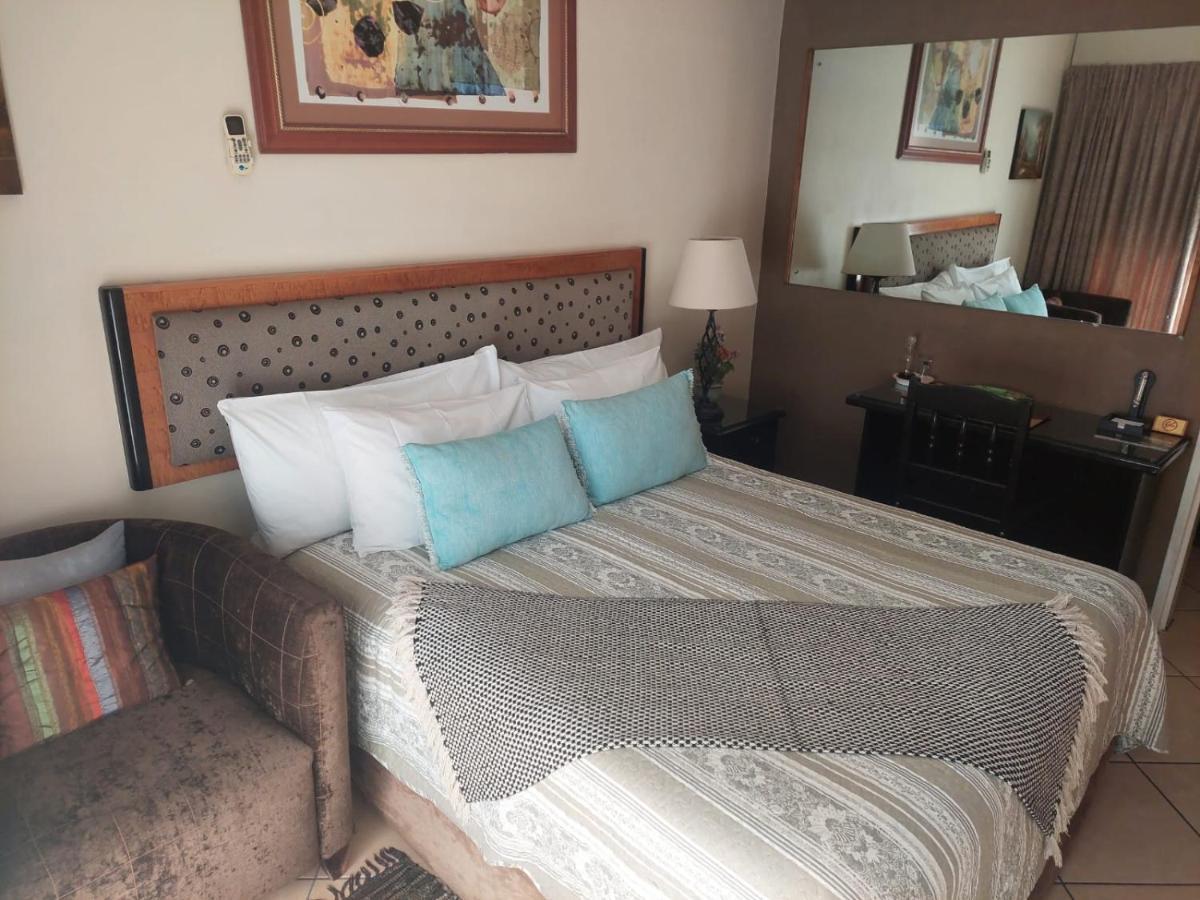 Sleep Eezy Cottages Бенони Экстерьер фото